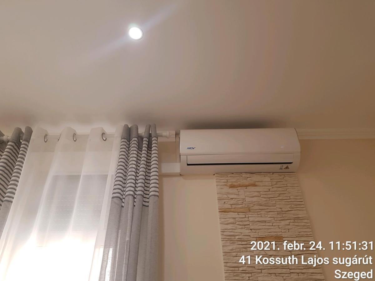 Rozsa Apartmanhaz 塞格德 外观 照片